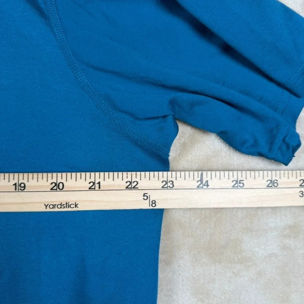 The North Face Mens VaporWick Performance T-Shirt Blue Teal Large RN61661